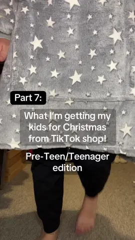 I promise every teenager or preteen in your life would love this for christmas! #teenchristmasgift #giftguide #tiktokshopchristmas #christmasgiftideas #tiktokshopcybermonday #tiktokshopholidayhaul #teenagergiftideas #christmasforteens #tiktokshopblackfriday 