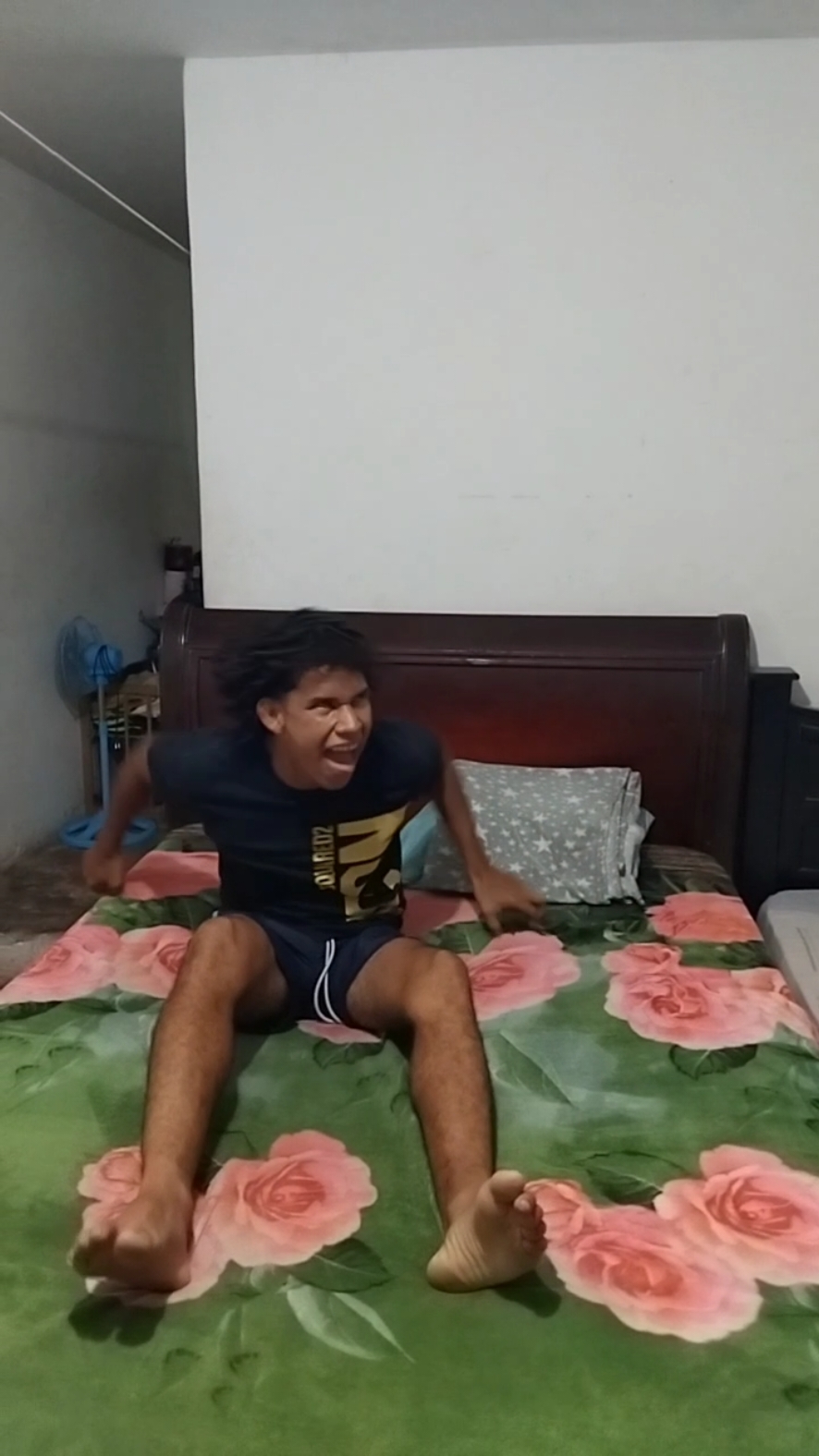 Alfredo préstame una feria we, es para una tarea.  #fyp #humor #comedia #cars #lamborghini #lamborghiniaventador #svj #alfredovalenzuela #fypage #paratii #viral #fypage #parati #foryou #fyp #motos #moto #fypdongggggggg 