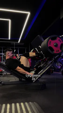 Treino completo de pernas 🔥⛏️ Um pouco do meu treino dessa semana  Repetições na faixa de 8 a 12 sempre progredindo carga! 💪🏼 #gym #musculação #treino #legday #explore #academia