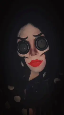 Parezco ayuwoki jajaja Una disculpa hice lo que pude😂😂 #ayuwoki #sweetsandyasmr #Asmr ##coraline #otramadrecoraline #sweetsandy #parati #makeup 