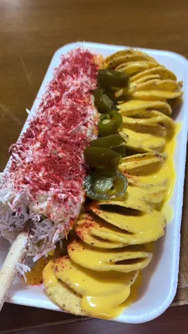 Nacho elote 🧀🌽 📍Estamos ubicados en Blvd San Juan Bosco 1305  🕒Nuestro horario es de lunes a domingo de 3 a 9:30 pm (Elotes a partir de las 5 pm) 🛵Estamos en Didi Food  🚗Puedes hacer tu pedido y lo enviamos en Uber entrega  💬WhatsApp 4793348636 #consumelocal #elotes #frappes #fresasconcrema #crepas #novios #antojos #fouryou #fouryoupage #viral #leóngto #consumelocal #parati #consumelocalleóngto #dulceplacer #paginaviral 