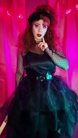 girly girl things 💖 #lisafrankenstein #lisaswallows #lisafrankensteincosplay 