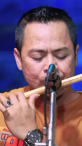 SEPIRING BERDUA - Tasya Rosmala Adella Ft Nophie Adella - OM ADELLA #omadella #adella #sepiringberdua @nophie_adella @nctasyaaa #hennyadella #omadellaofficial_ #adellamusiccommunity #adellatherealdangdutkoplo #adellamusic #ccproduction #amcindonesia #dangdut #dangdutkoplo #cumicumiaudio 