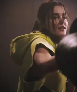 Мама ну🙏🏼 #edayildiz #sencalkapimi #serkanbolat #handeercel #kerembursin #edser #hanker #ханкер #loveisintheair #эдайылдыз #серканболат #постучисьвмоюдверь #пвмд #хандеэрчел #керембурсин #эдсер #рекомендации 