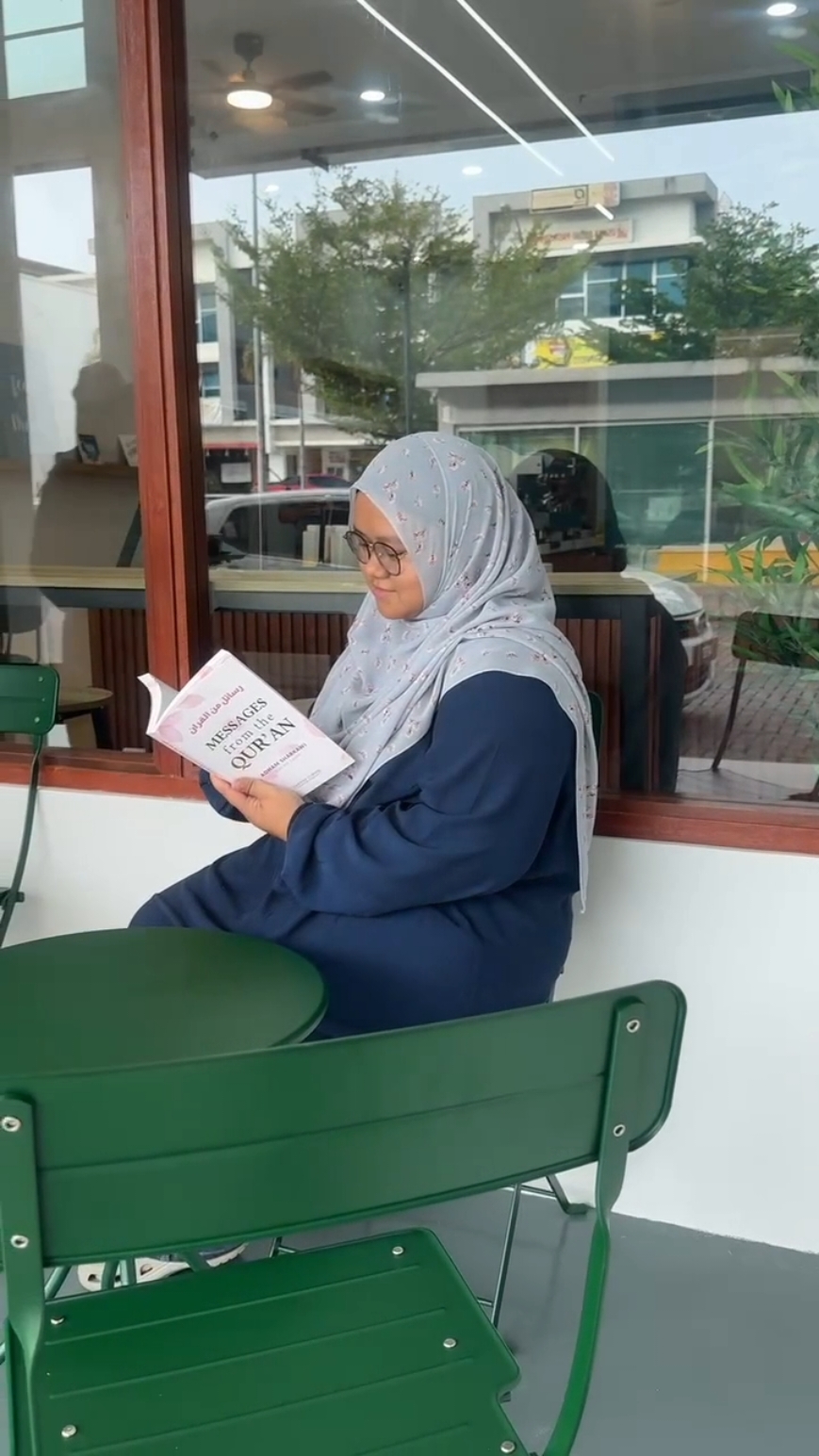 Scones + Caffe Latte = The Most Beautiful Pair Ever  #tenangbookafe #cafeviral #cafebangi #bookafe #coffeeviral #coffeebangi #fyp #cafehipster #cafeaesthetic  #cafehunting #cafehopping #Foodie #bangifoodie #healing 