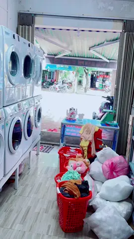 - GIẶT ỦI CÀ MAU - 10K/1KG FREESHIP - Nhận giặt theo tháng, hợp đồng giá tốt. Nhiều ưu đãi khi ghé tại shop... * Sỉ & lẻ nước giặt giá tốt. Hàng công ty. 𝟎𝟗𝟒𝟖.𝟓𝟐𝟓.𝟕𝟏𝟕 (𝐍𝐠𝐨̣𝐜 𝐓𝐡𝐚̆́𝐦) 79 Nguyễn trãi (xéo ngã 4 Hoàng Vũ) Cám ơn mọi người ủng hộ!