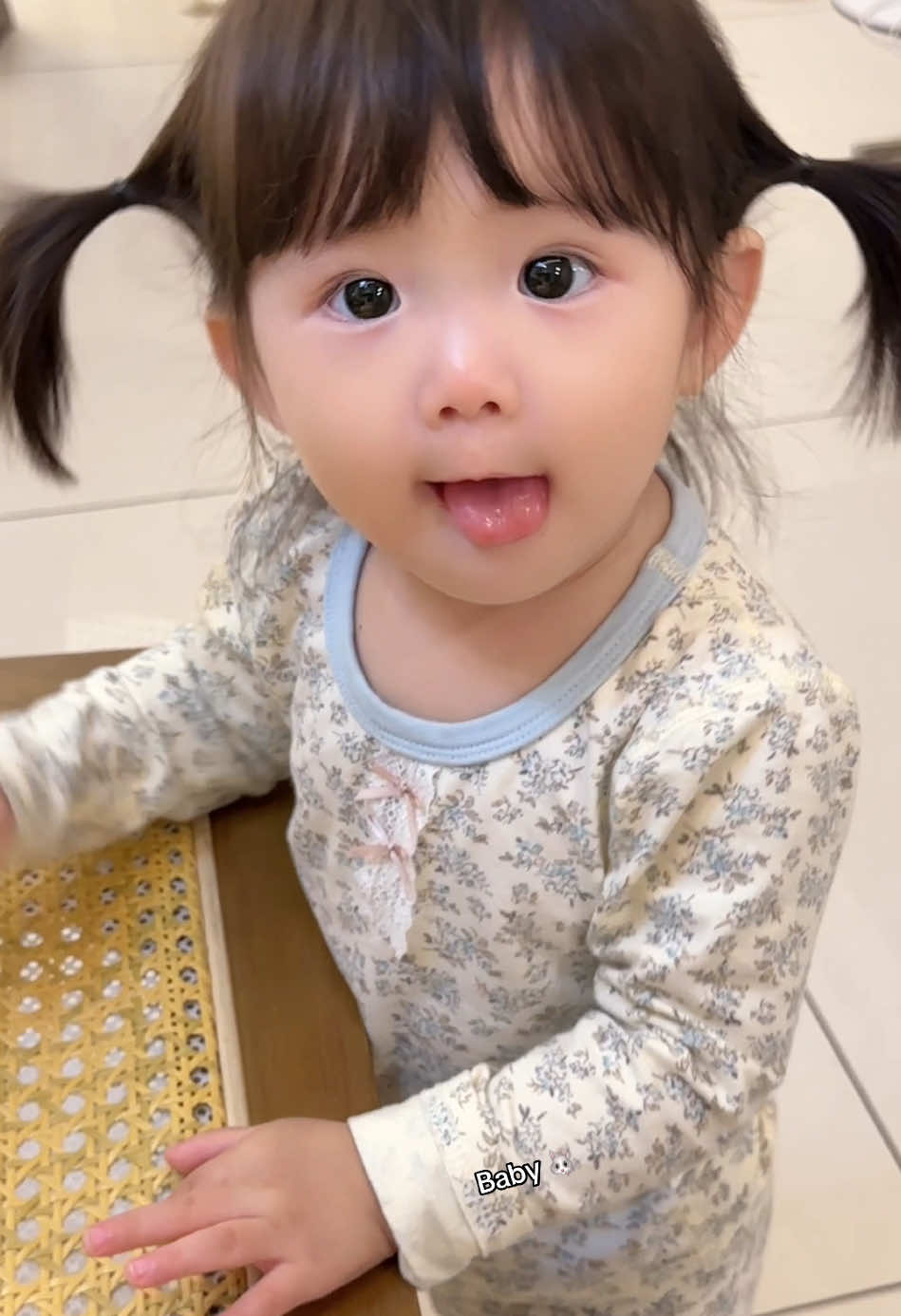 🐰iu #baby #cute #cutebaby #babylove #babytiktok #embedangyeu #viaconcung #viaconyeu #nhavia #mebau #doembe #dotreem #dochobe #mebimsua #conyeu #fyp #thocung1011 