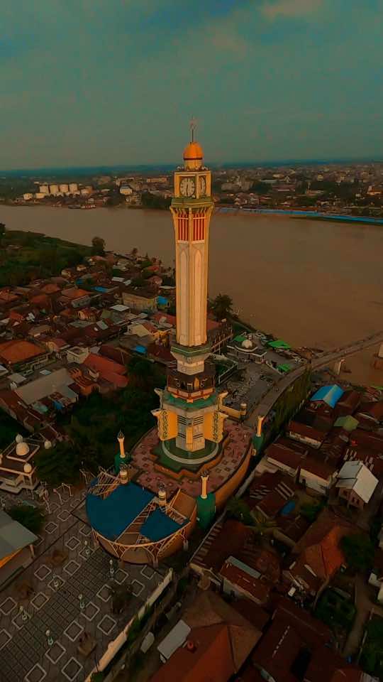 Maaf baru pertama terbang disini | at Gentala Arasy Jambi #fpv #fpvdrone #fpvcinema #fpvjambi #jambifpv #fpvcinematic #fpvcinematography #drone #batanghari #batangharijambi #wisatajambi #gentalaarasy #jambiseberang 