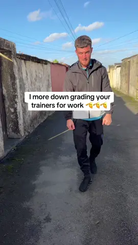 #brick #bricks #bricklayer #bricklaying #bricklayers #viral #relax #asmr #construction #trade #work 