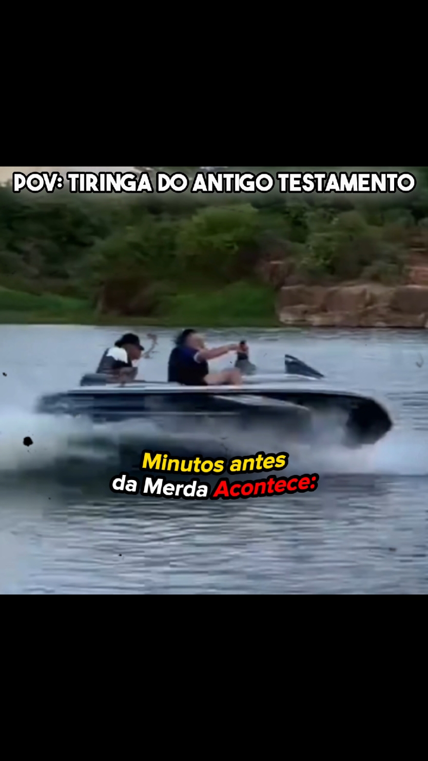 Tiringa com o ouvido cheio de Peixes 😂: #peixe #tiringa #charllesrekson #humor #memes #comediaselvagem #galinhadagua 