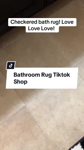 Love these bathroom rugs! Major flash sale. Stay tuned for my redone bathroom 🙏🏼. #tiktokshop #tiktokshopfinds #bathmats #bathroomaccessories #falldecor #creatorsearchinsights #bathroomdecor #checkered 
