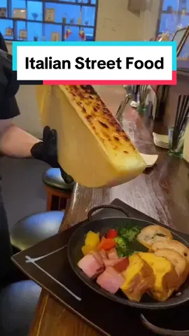 Italian Street Food #streetfood #foodtiktok #Foodie #foodporn #food #travel #foryou 