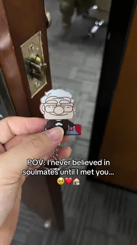 You were my new dream😢❤️‍🩹 The best gift!#giftideas #loveyou #Relationship #Love #keychain #marryme #couple #fyp 