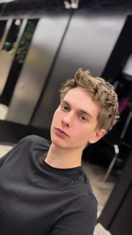 #fypシ #fyromania #bradpitthaircut 
