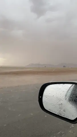 الله يجيب الخير 🌨️#الامطار_والاجواء_الجميله #اذكروا_الله #سلطان_الحويقل #عبدالكريم_البدراني #نجد_العذية #الشتاء🎻🎼 #تصويري📸 #ثامر_العوفي #اكسبلوررر #CapCut 