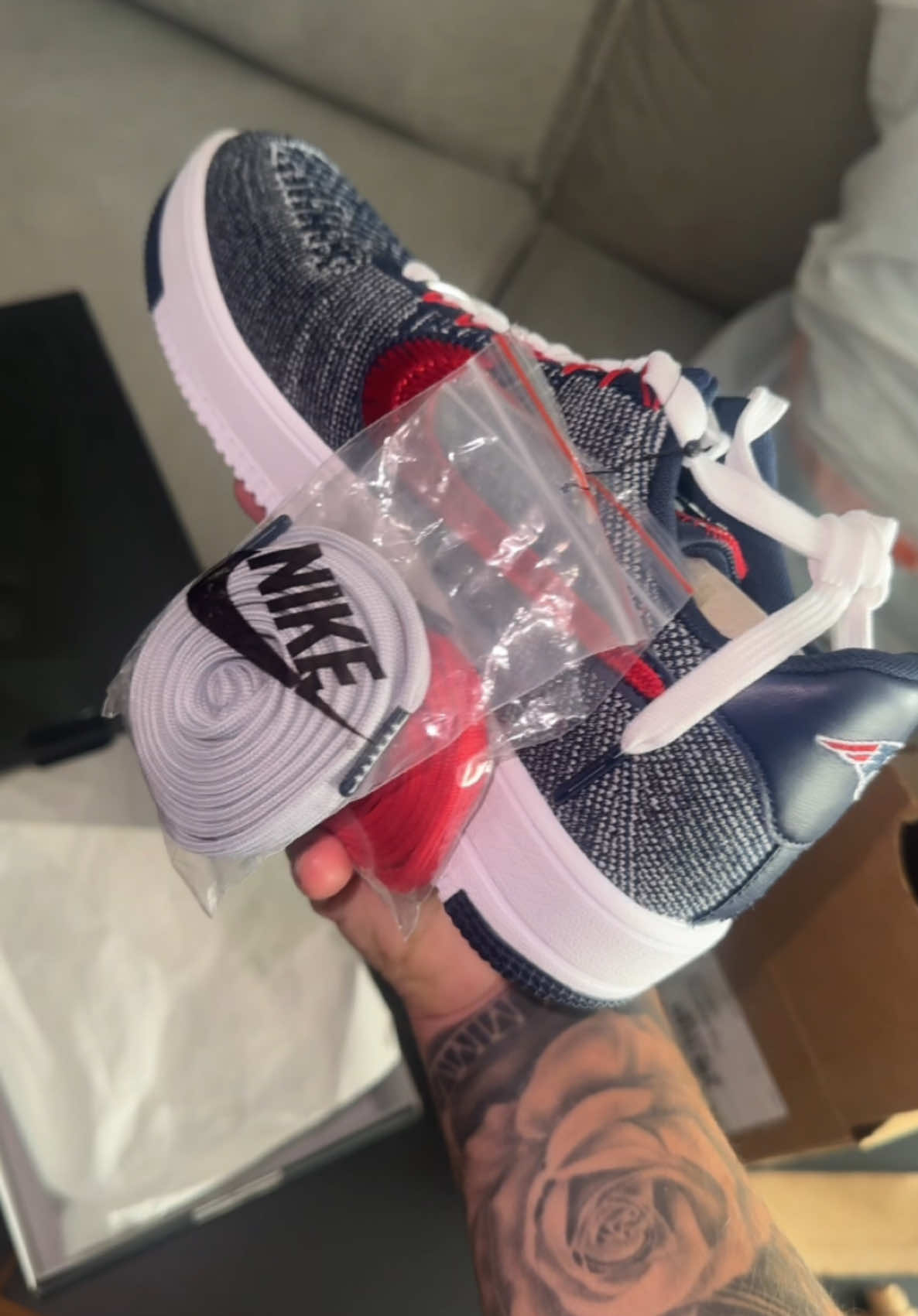 New sneaker pick up. Not for me this time. Hope my pops likes them. #gift #patriots #father #son #newengland #newenglandpatriots #boston #massachusetts #robertkraft 