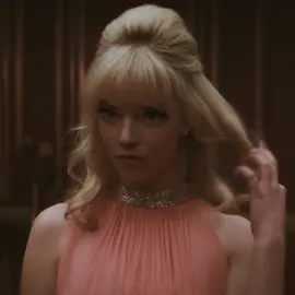 sandie collins. #lastnightinsoho #sandiecollins #sandiecollinsedit #edit #aftereffects #ae #anyataylorjoy 