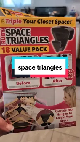 #spacetriangles #spacesaving #closet #falldealsforyou #tiktokshopblackfriday #tiktokshopcybermonday #fyp 
