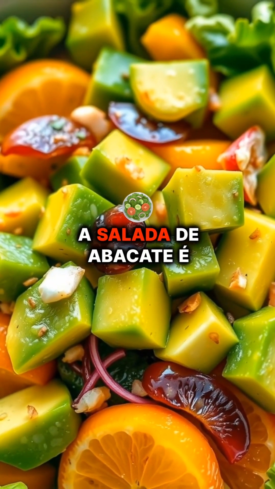 Salada de Abacate Deliciosa! Aprenda a fazer uma salada nutritiva e refrescante que vai conquistar seu paladar! #salada #nutrição #saudável #receitas #Foodie