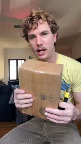 idk i just feel like personally all the guests at jurrasic park were being dramatic. i would love if i got ate up by a rex. #jurrasicpark #theblairwitchproject #movies #memorabilia 