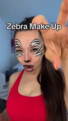 Halloween Make Up🦓 Details Below⬇️ @NYX Professional Makeup black eyeliner, white paint, jumbo stick in shade Milk @Half Magic lip glitter in shade Problem Child and black duo liner in shade Badassery @ColourPop Cosmetics Bratz eyeshadow palette #halfmagicbeauty #zebramakeup #halloweenmakeup #colourpop #colourpopcosmetics #halfmagicbeautypartner #nyxcosmetics #nyxcosmeticspartner 