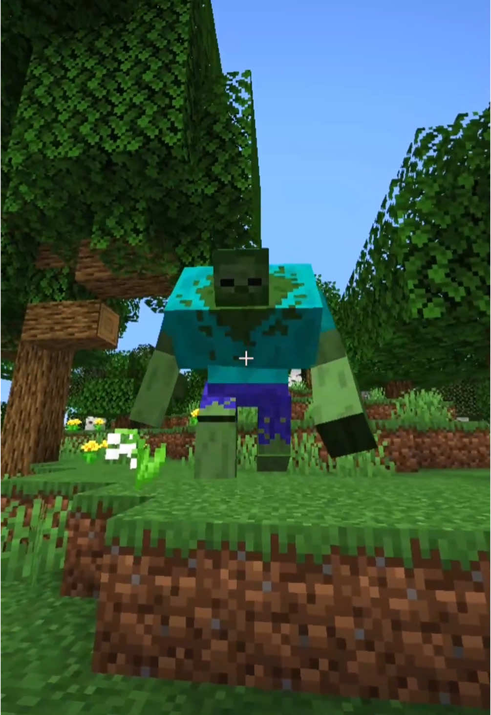 Minecraft villager chase #Minecraft #minecraftmemes #minecrafter 
