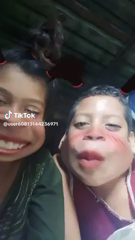 jajaja mi prima y mi tío con sus cosas