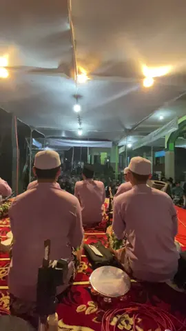 Maulid nabi di suroloyo Lemahabang✨#almahabbah #majelissholawat #hadroh #maulidnabi  23feb2024