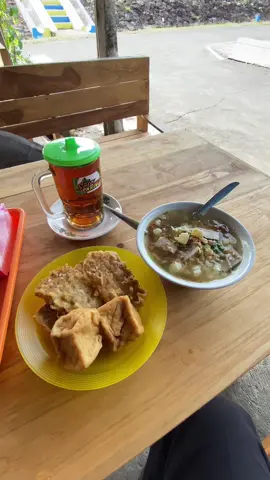 oleh dolan penting maem sek #sotopakno #karanganyar24jam #kulinerkaranganyar #fyp 