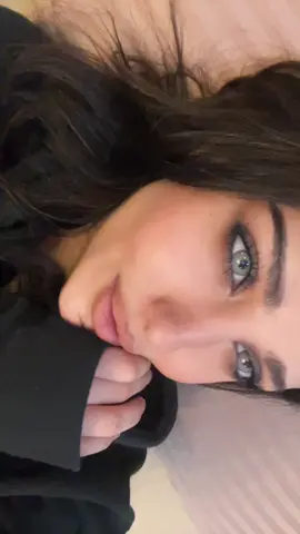 ✨ #foryou #viral #fyp #trending #model #celebrity #adrianalima #meganfox #makeup #dark #darkfeminine #hot #eyes #blueeyes 