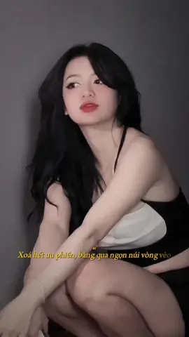 Em sẽ đẹp theo cách của riêng mình, dù có làm một bông hoa dại.#trinhhyy #mediaah 