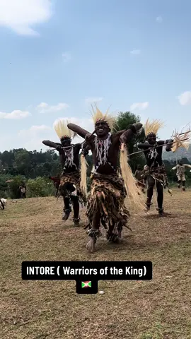 📍Kirundo, Burundi 🇧🇮 The Intore Warriors hold a prominent place in the ancient history of Burundi, symbolizing the strength, valor, and cultural heritage of the region. Originating in the late 18th century, these elite warriors served the kings of Burundi and played a crucial role in protecting the kingdom from external threats while maintaining order within their borders. Book your trip with us : 📞: +25766309039 📩: Wedegootravel@gmail.com #visitburundi #burundi #africanculture #visitafrica #wheretogoinburundi #africandance#burunditiktok🇧🇮 #tiktokburundi🇧🇮 