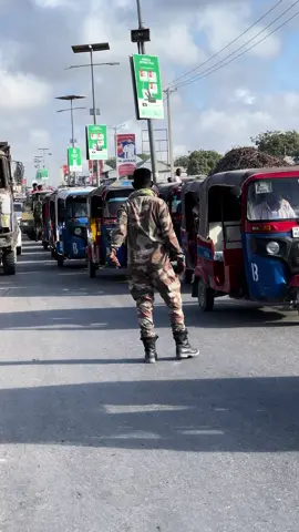 Ciidanka leelka duula🇸🇴🦁#muqdishotiktok🇸🇴🇸🇴❤ #policemilitary🤟🦁🥶 #military #somalitiktok #mohanmk 