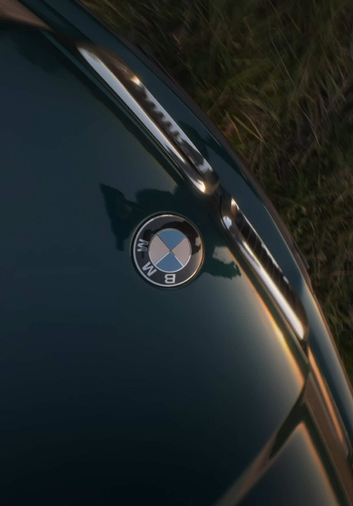 Робот + спидрамп 🤪 @BMW M @bmw  #viral #mobilography #speedramp #aftereffects #bmw #bmwe36 #e36 #pskov 