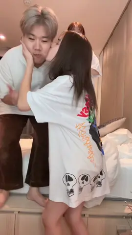เนียนเลยนะชะเอม @จิ๊กซอว์ @chaam ชะเอม❤️ 