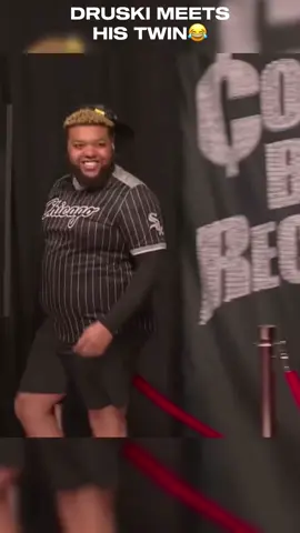 Druski meets his twin😂 #fyp #fy #druski #talentshow #funny #twins