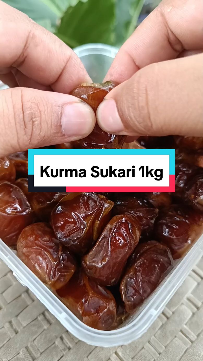 kurma sukari 1kg uwenaaaakk bangeeeett 🤤😭 plis wajib coba #kurmasukari #kurmasukari1kg #kurmapremium #kurmamurah #manislegit #xybcafyp #fyp #fypシ゚ #viral 