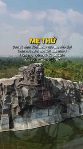 Nghe bài hát này mình nghĩ ngay đền hình ảnh Bà Mẹ Việt Nam Anh Hùng Nguyễn Thị Thứ, hình ảnh Bà Mẹ vĩ đại của mảnh đất Quảng Nam nói riêng và Việt Nam nói chung. #methu #bamevietnamanhhung #quangnam #blogcuarot #tuongdaimethu 