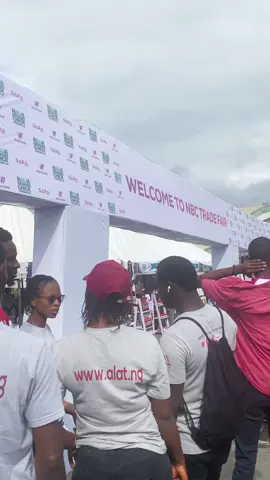 Come with me to @nbctradefair in Ibadan.  Since I decided to be going out more, nothing wey my eyes never see for this country LOL.  ☺️☺️If you enjoyed this vlog, oya comment.  #Nbctradefair #tradefair #lifestylevlog #lifestylevlogger #vlogs #Lifestyle  #heyaderonke