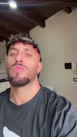 Troppi occhi indiscreti…!!! #fyp #fypシ゚viral #fypシ #fypシ゚viral 