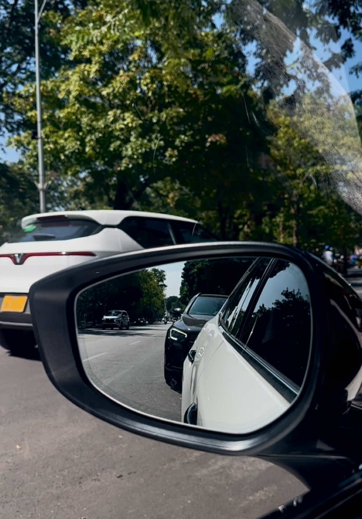 Tình đầu luôn cho chúng ta những bài học để trưởng thành.