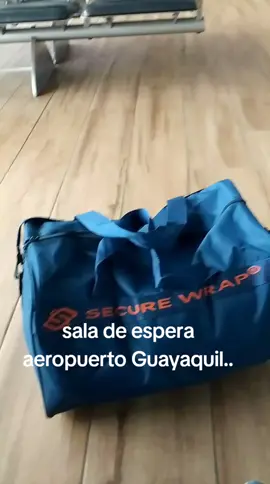 de viaje a Galápagos saludos mis seguidores les extraño 😢..uff.. #dale❤️ Poyen 