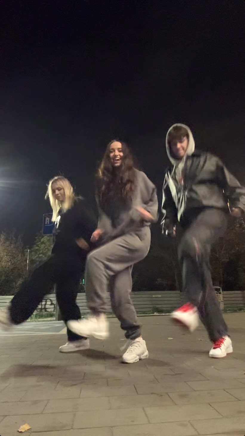 Jak Teenziaki sobie poradzili?