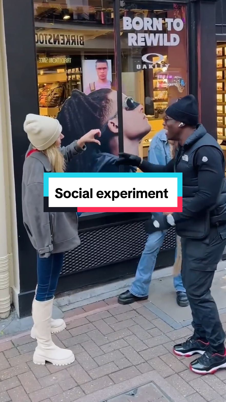 #tiktol #smilling #fyp #tiktok  #viral #1 #smillingface😊😊😊 @Emily brogan 🇬🇧❤️🇺🇸 @vonSsy(🇺🇸 ❤️ 🇬🇧) @Smiley Face 😊 @vonSsy(🇺🇸 ❤️ 🇬🇧) @smile_edge_site @Emily brogan 🇬🇧❤️🇺🇸 