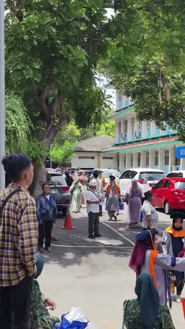 mremo neng wisuda UMK Kudus #umk #wisuda #wisudaumk #mentahan #videomentahan 
