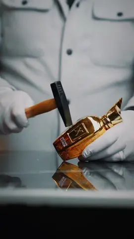 GOLDEN XERJOFF 😍 #xerjoff #perfume #adamparfumerie 