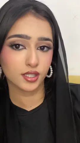 My go to makeup look🤍 products used  @Glow Recipe  @Estée Lauder  @NARS Cosmetics @SHEGLAM  @Saie  @Huda Beauty  @Rare Beauty  @Hourglass Cosmetics  @Too Faced  @maccosmetics  @IQRABEAUTY🤍 #fyp #makeup #makeupartist #grwm #foryourpage #dubai 