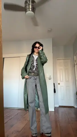 i know 10 people but in the club ..