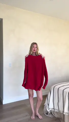 Styling a pop of red with @525america #collab #anotheroutfitpost #grwm #collabedit #falloutfits #losangeles #popofred 