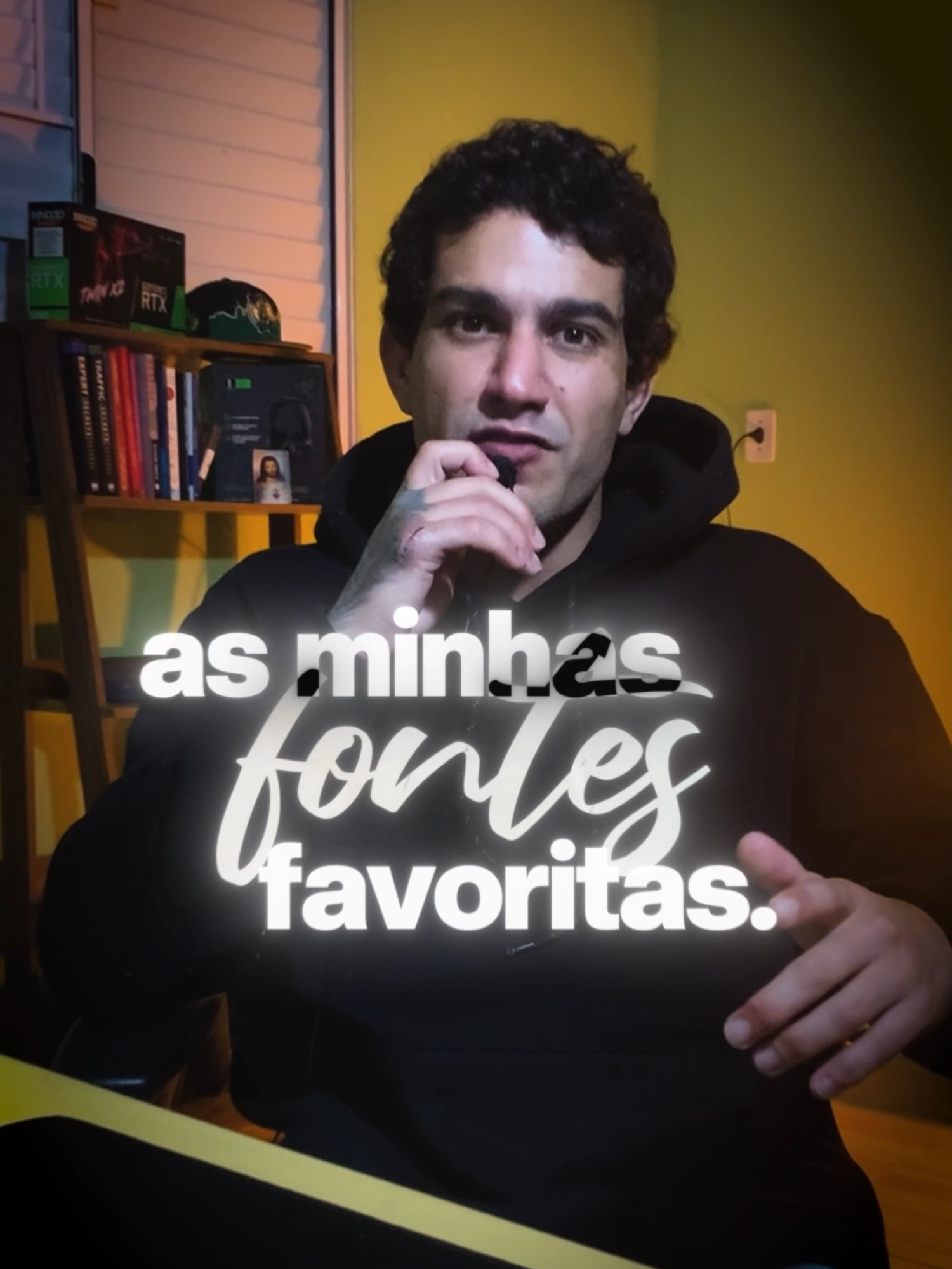 Essas são as minhas fontes favoritas. As edições atualmente estão bastante focadas em destaque de texto. Com fontes em Bold e Itálico. Então eu decidi trazer 5 fontes que eu utilizo nos meus conteúdos e em vídeos dos meus clientes. 1. Creato Display 2. Good Vibrations 3. Bebas Neue 4. Baskerville 5. Montserrat E pra baixar elas gratuitamente, você pode ir no site ''dafont.com''. Espero que essa dica te ajude. #edicaodevideo #dicasdeedicao #criadordeconteudo #editordevideo